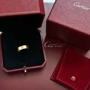 Cartier Love Ring Classic Model 18K Yellow Gold Band Size 49 / US 4.75 with Box